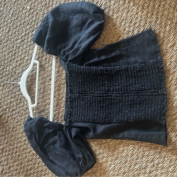 REFORMATION Black Puff Sleeve Top - Picture 5 of 6